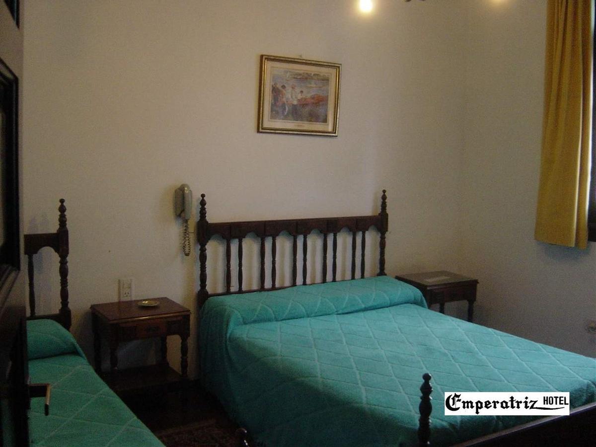 Emperatriz Hotel Familiar Santa Fe Bagian luar foto